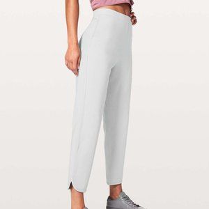 Lululemon Every Moment Pant Vapor EUC 4